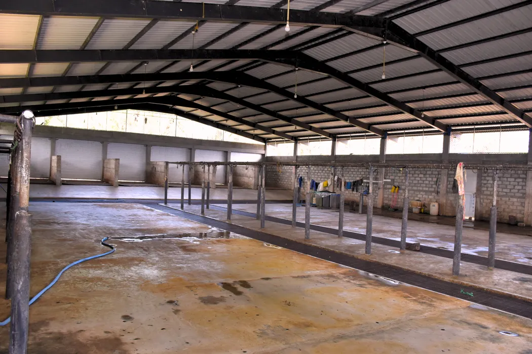 The modern Kattankudy slaughterhouse building